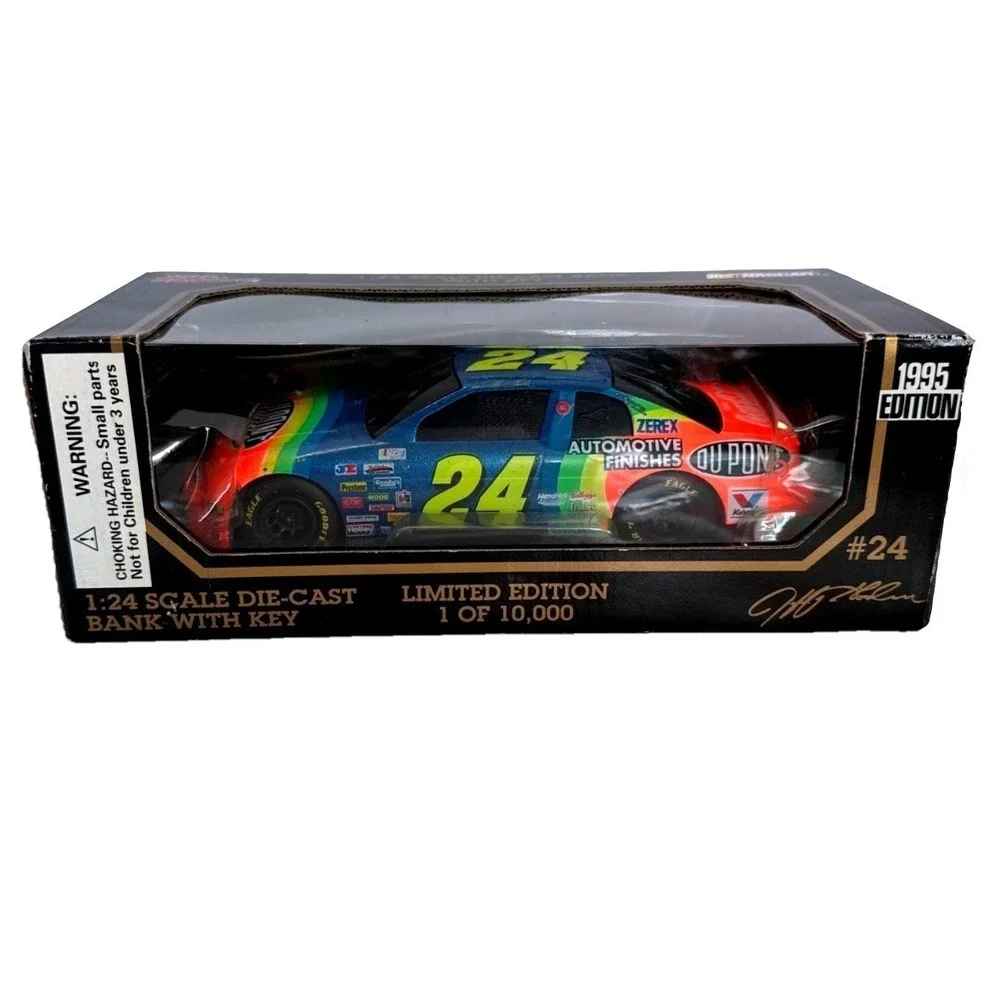 Racing Champions Jeff Gordon 24 DuPont 1:24 Die-Cast Bank 1995 Limited Edition